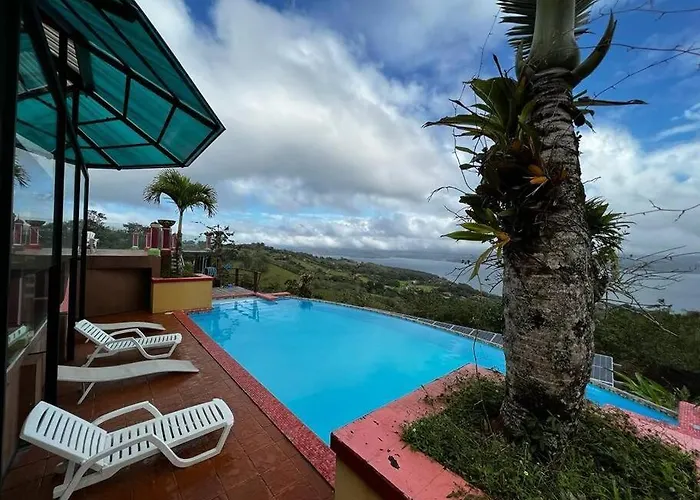 Villa Arenal Killer View Tilarán
